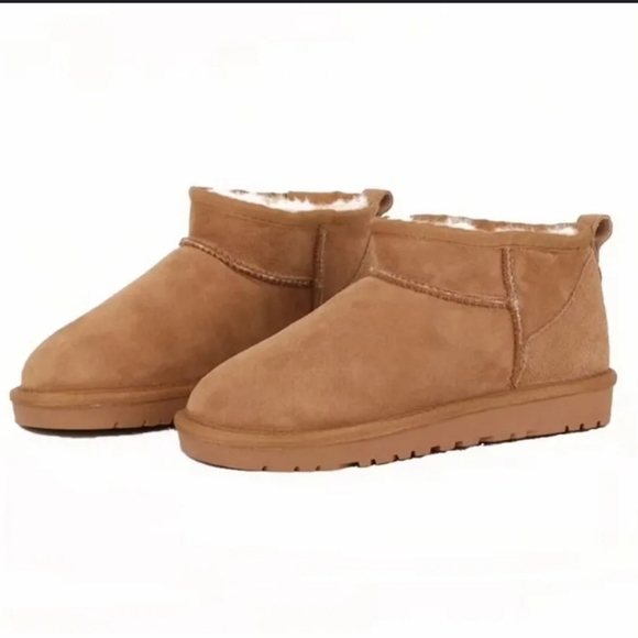 UGG Shoes - UGG CLASSIC ULTRA MINI CHESTNUT SHEARLING LINED BOOT US 7 / EU 38 / UK 8
